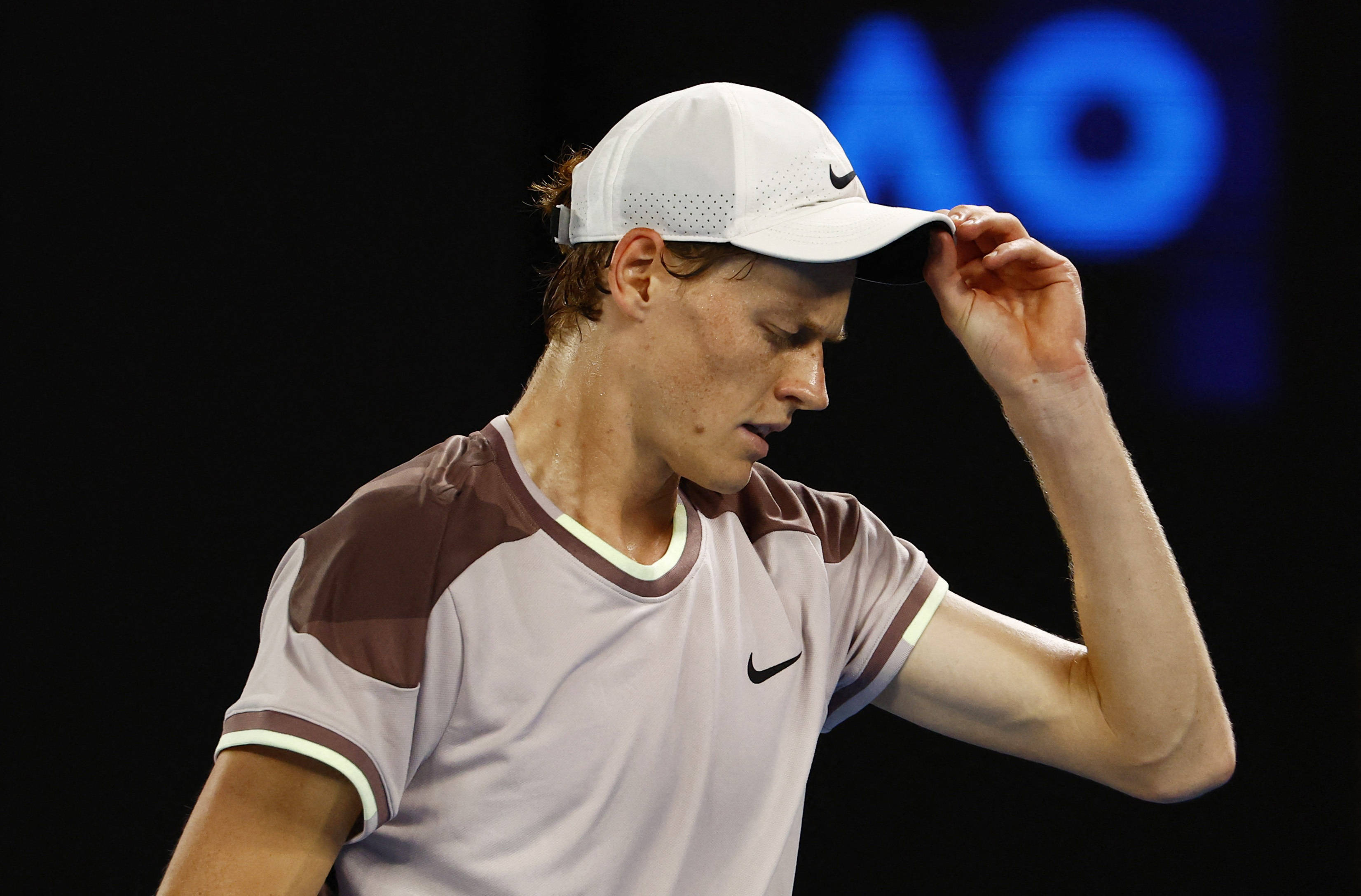 且对手反击 且对手反击