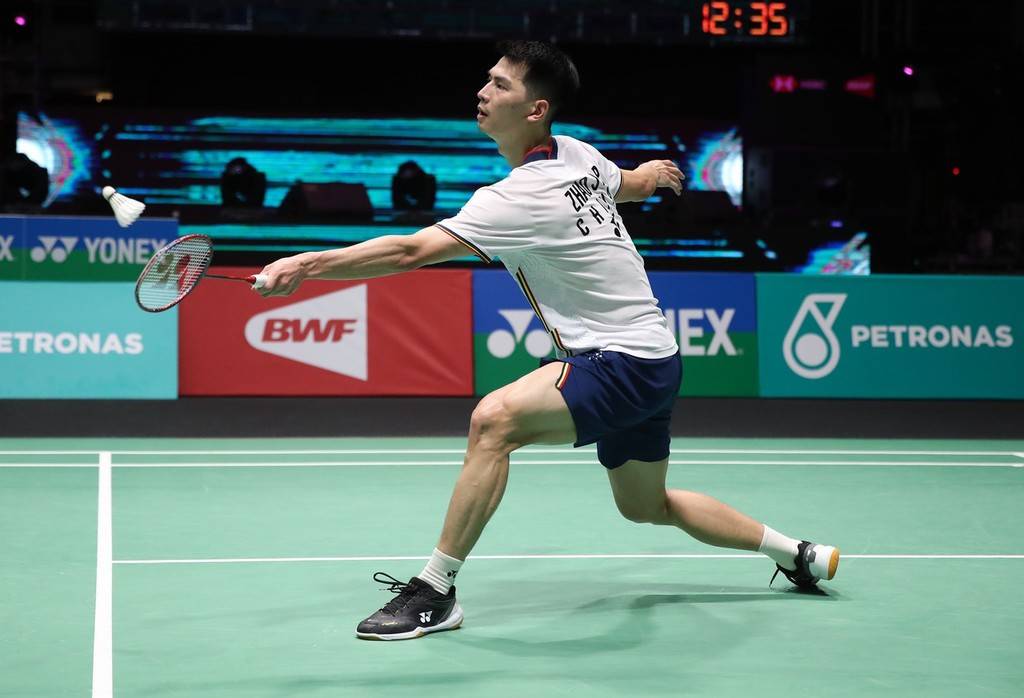 的第一触球 的第一触球